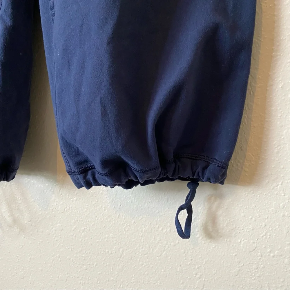 Lululemon Crops - Picture 2 of 6